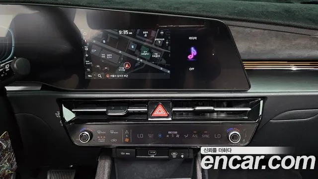 Kia Niro 2024 — фото 14