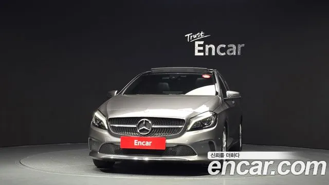 Mercedes-Benz A-Class 2017 — фото 3