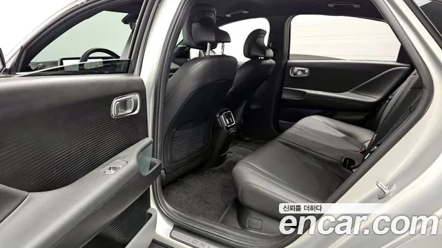 Hyundai Ioniq6 2023 — фото 16