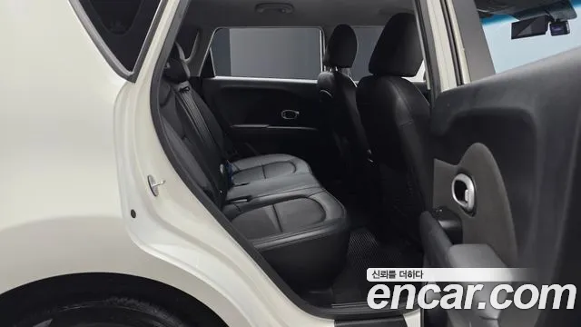 Kia Soul 2016 — фото 17
