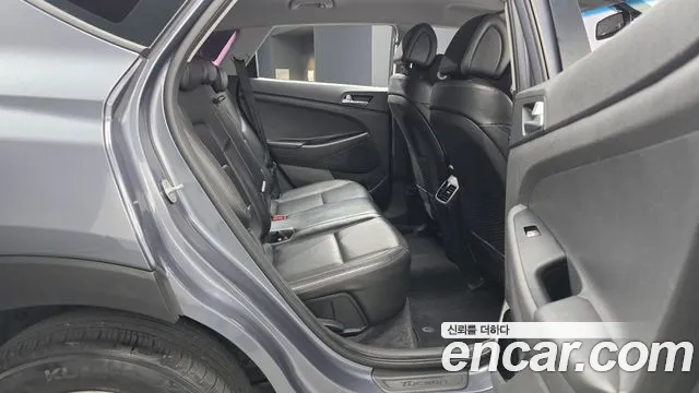 Hyundai Tucson 2016 — фото 18