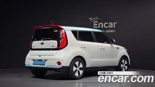 Kia Soul 2018 — фото 2