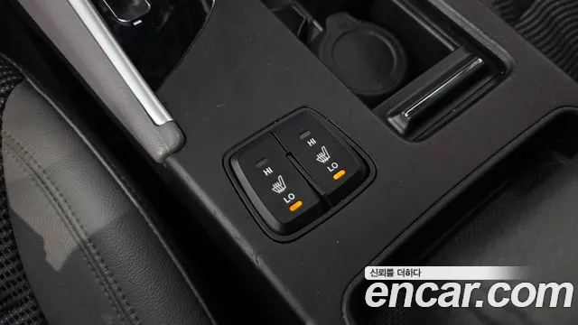 Hyundai Sonata 2010 — фото 19