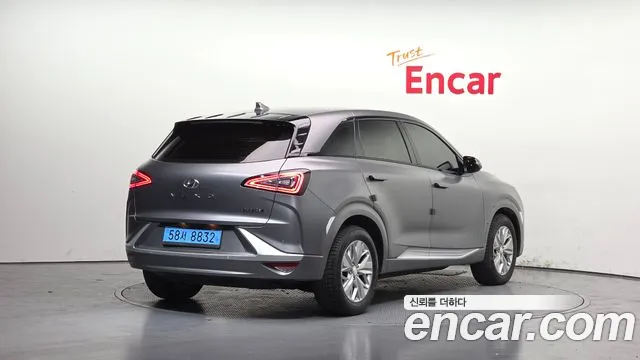 Hyundai Nexo 2023 — фото 2