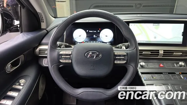Hyundai Nexo 2023 — фото 18
