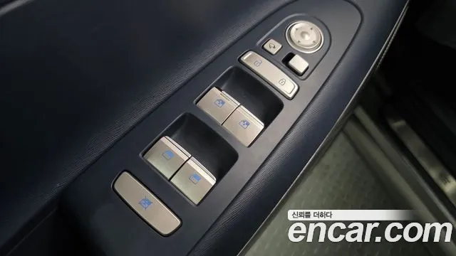 Hyundai Nexo 2023 — фото 19