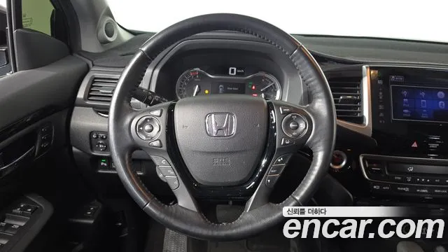 Honda Pilot 2016 — фото 12