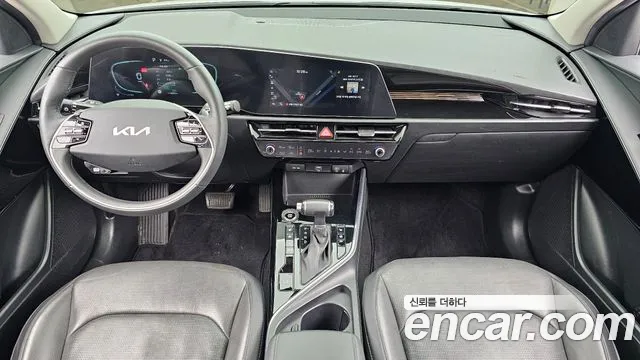 Kia Niro 2022 — фото 7
