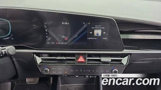 Kia Niro 2022 — фото 14