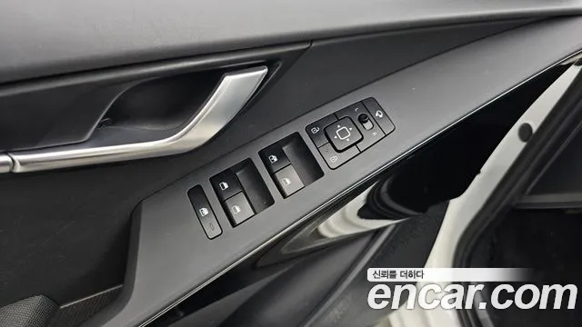 Kia Niro 2022 — фото 16