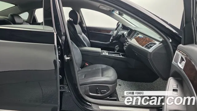 Hyundai Genesis 2015 — фото 11