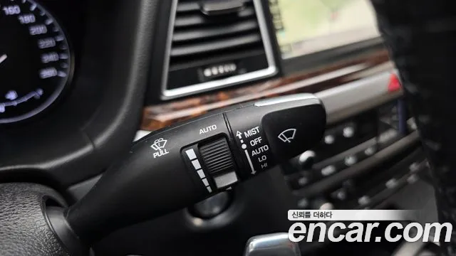Hyundai Genesis 2015 — фото 16