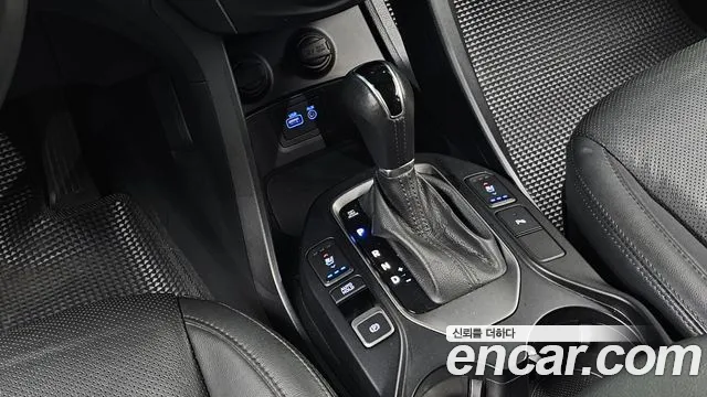 Hyundai Maxcruz 2017 — фото 11