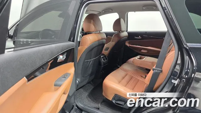Kia Sorento 2018 — фото 11
