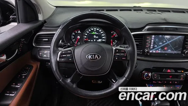 Kia Sorento 2018 — фото 19
