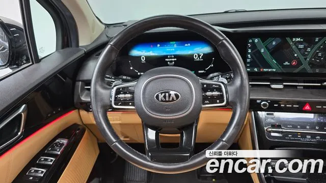 Kia Canival 2021 — фото 19