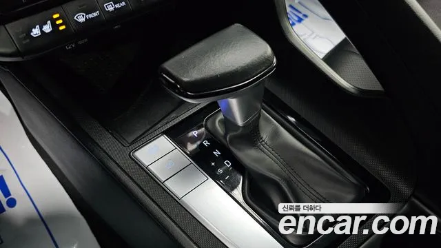 Hyundai AVANTE 2023 — фото 9