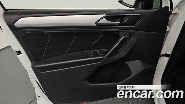 Volkswagen Tiguan 2018 — фото 14