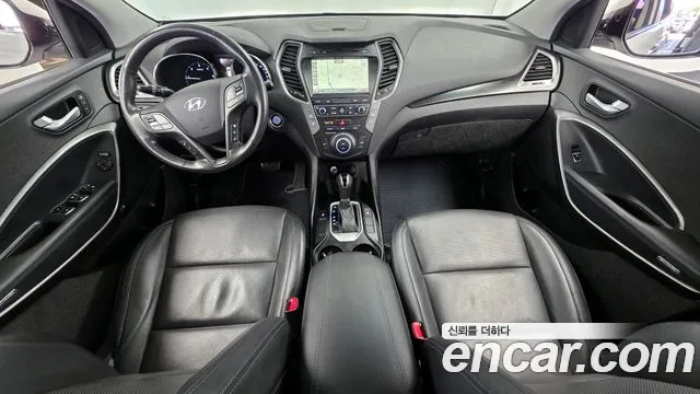 Hyundai Santafe 2016 — фото 10