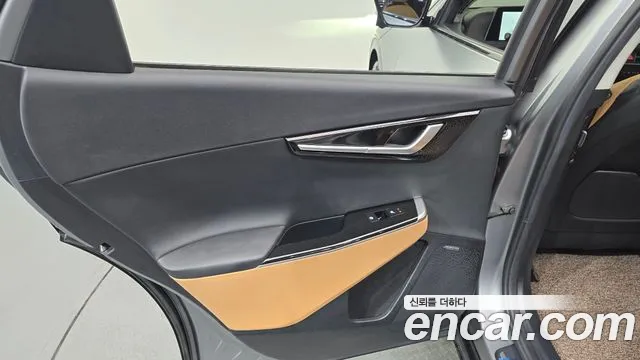 Kia EV6 2022 — фото 15