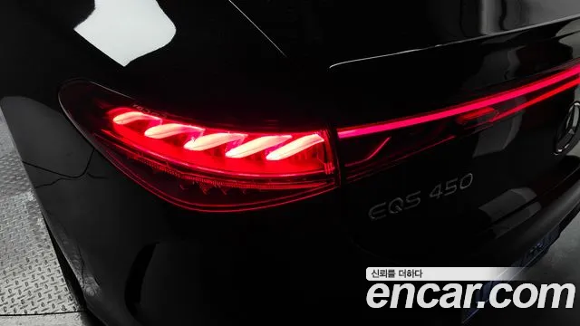 Mercedes-Benz EQS 2023 — фото 9