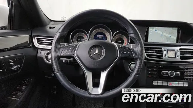 Mercedes-Benz E-Class 2014 — фото 18