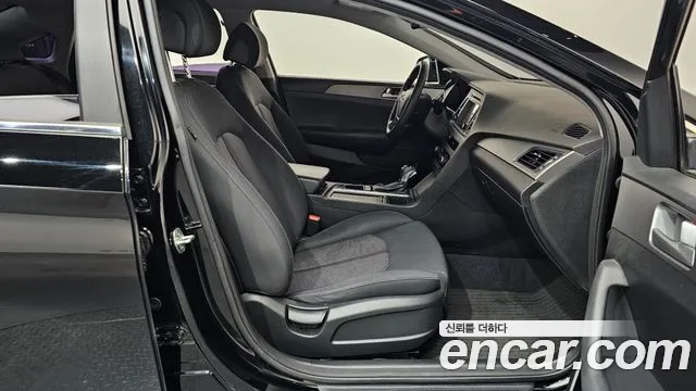 Hyundai Sonata 2015 — фото 16