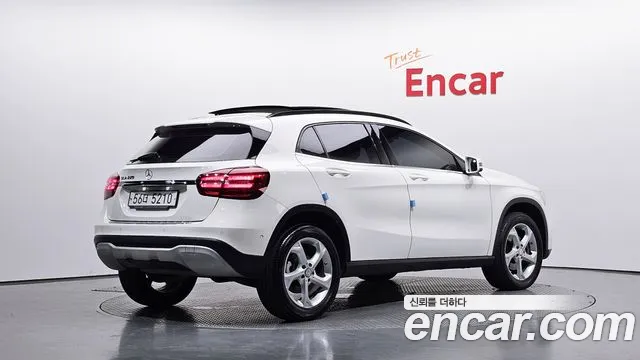 Mercedes-Benz GLA-Class 2018 — фото 2