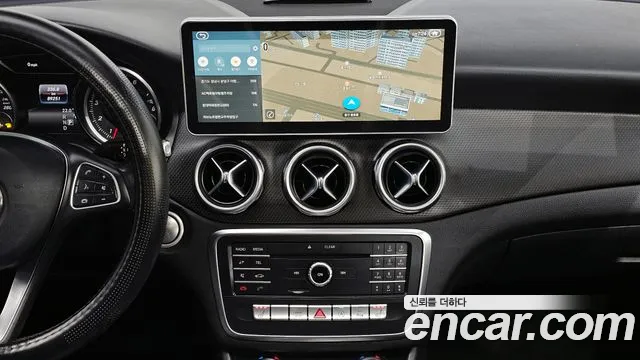 Mercedes-Benz GLA-Class 2018 — фото 13