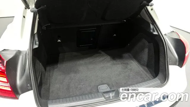 Mercedes-Benz GLA-Class 2018 — фото 19