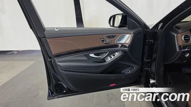 Mercedes-Benz S-Class 2020 — фото 14