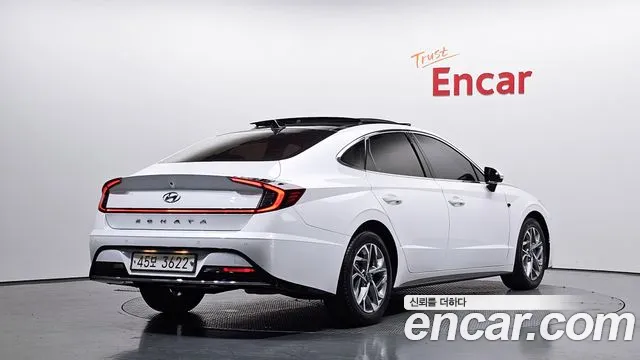 Hyundai Sonata 2020 — фото 1