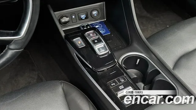 Hyundai Sonata 2020 — фото 11