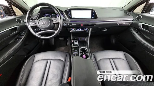 Hyundai Sonata 2022 — фото 10