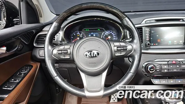 Kia Sorento 2016 — фото 13