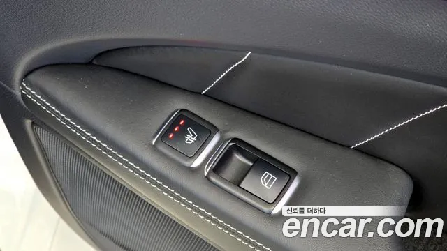 Mercedes-Benz CLS-Class 2016 — фото 17