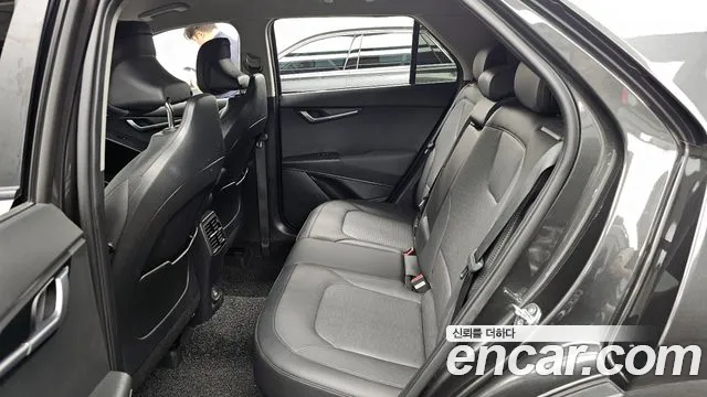 Kia Niro 2023 — фото 16