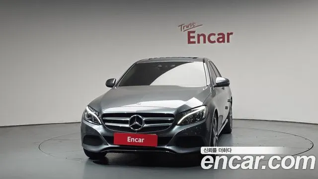 Mercedes-Benz C-Class 2018 — фото 3