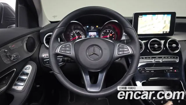 Mercedes-Benz C-Class 2018 — фото 20