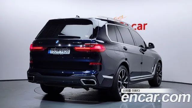 BMW X7 2022 — фото 2