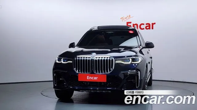 BMW X7 2022 — фото 3