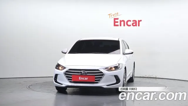 Hyundai AVANTE 2018 — фото 3