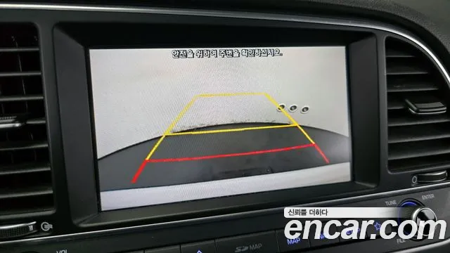 Hyundai AVANTE 2018 — фото 17