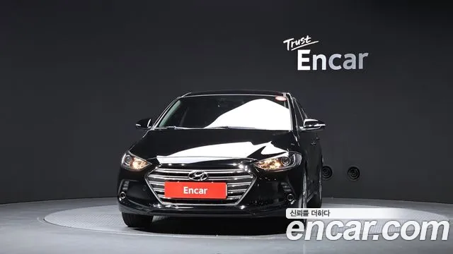 Hyundai AVANTE 2018 — фото 3