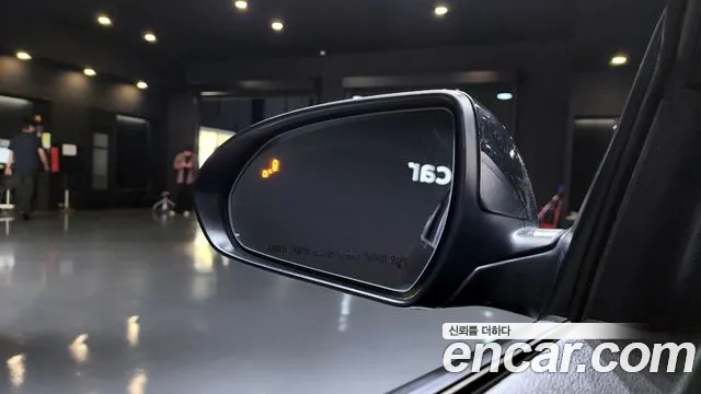 Hyundai AVANTE 2018 — фото 19