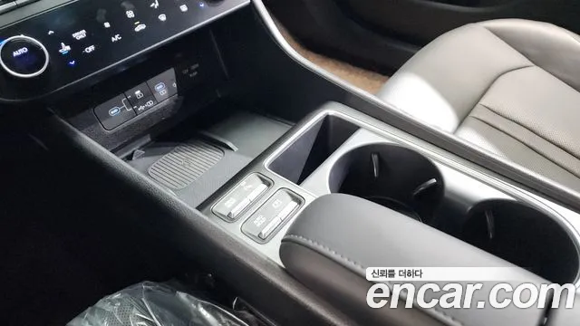Hyundai Sonata 2024 — фото 11