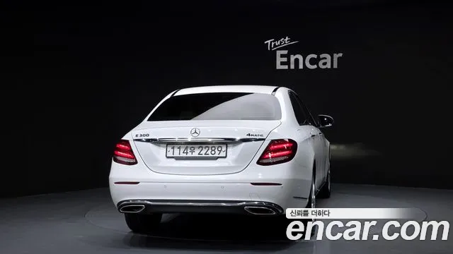 Mercedes-Benz E-Class 2020 — фото 4