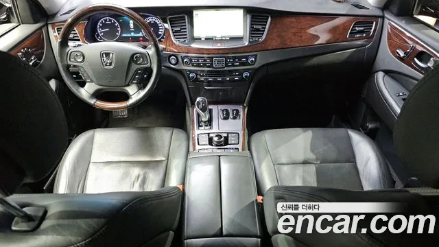 Hyundai Equus 2013 — фото 10