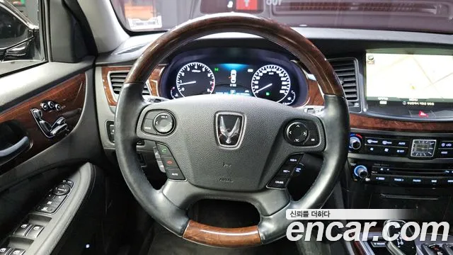 Hyundai Equus 2013 — фото 19