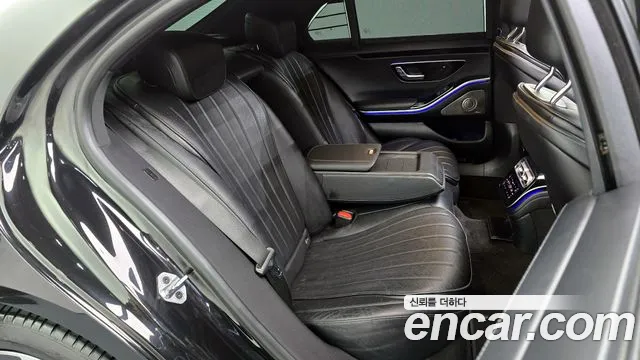 Mercedes-Benz S-Class 2022 — фото 11